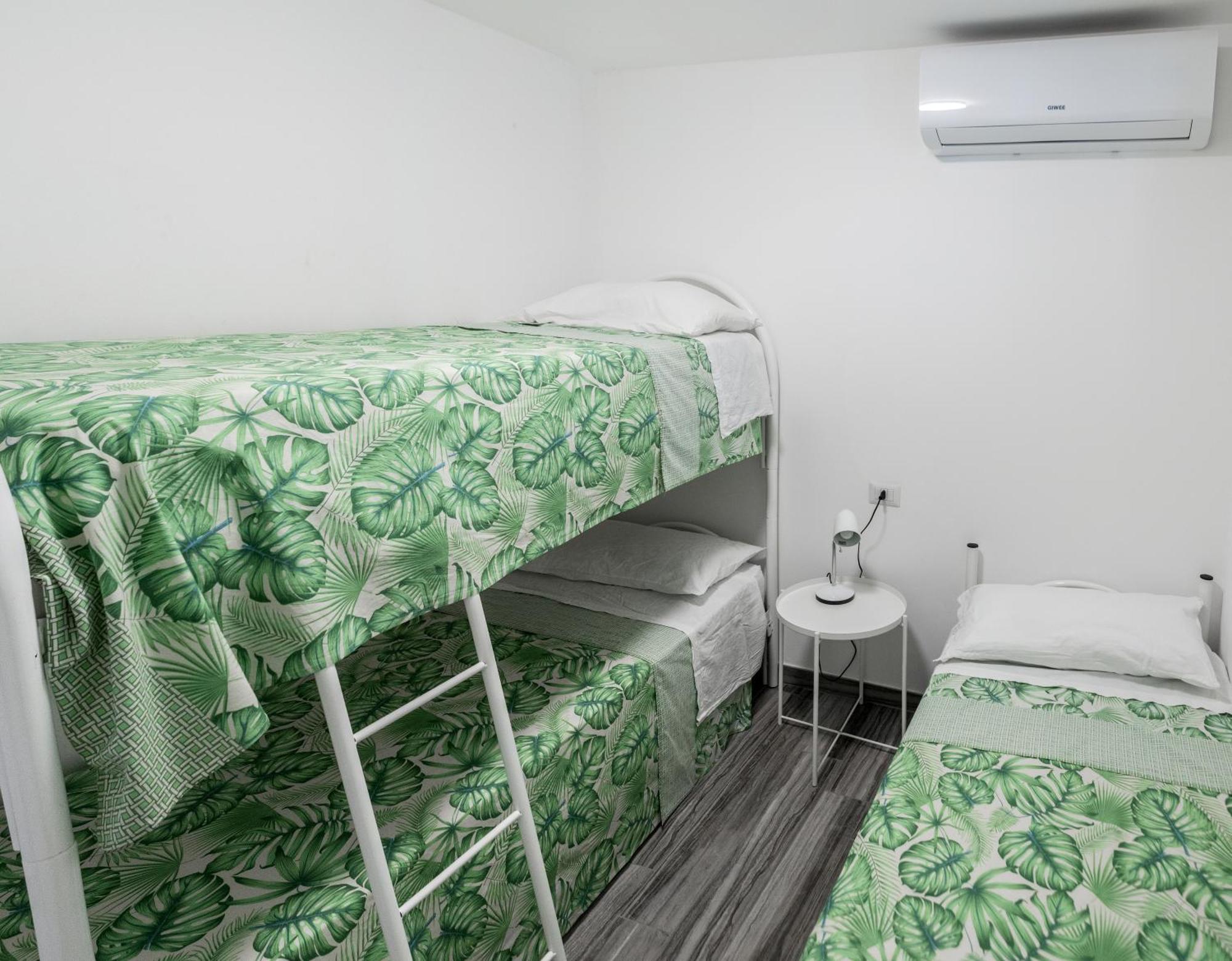 Villaggio Camping Poseidon - Bungalows & Rooms With Sea View In Nature Santa Caterina Dello Ionio Marina Exteriér fotografie