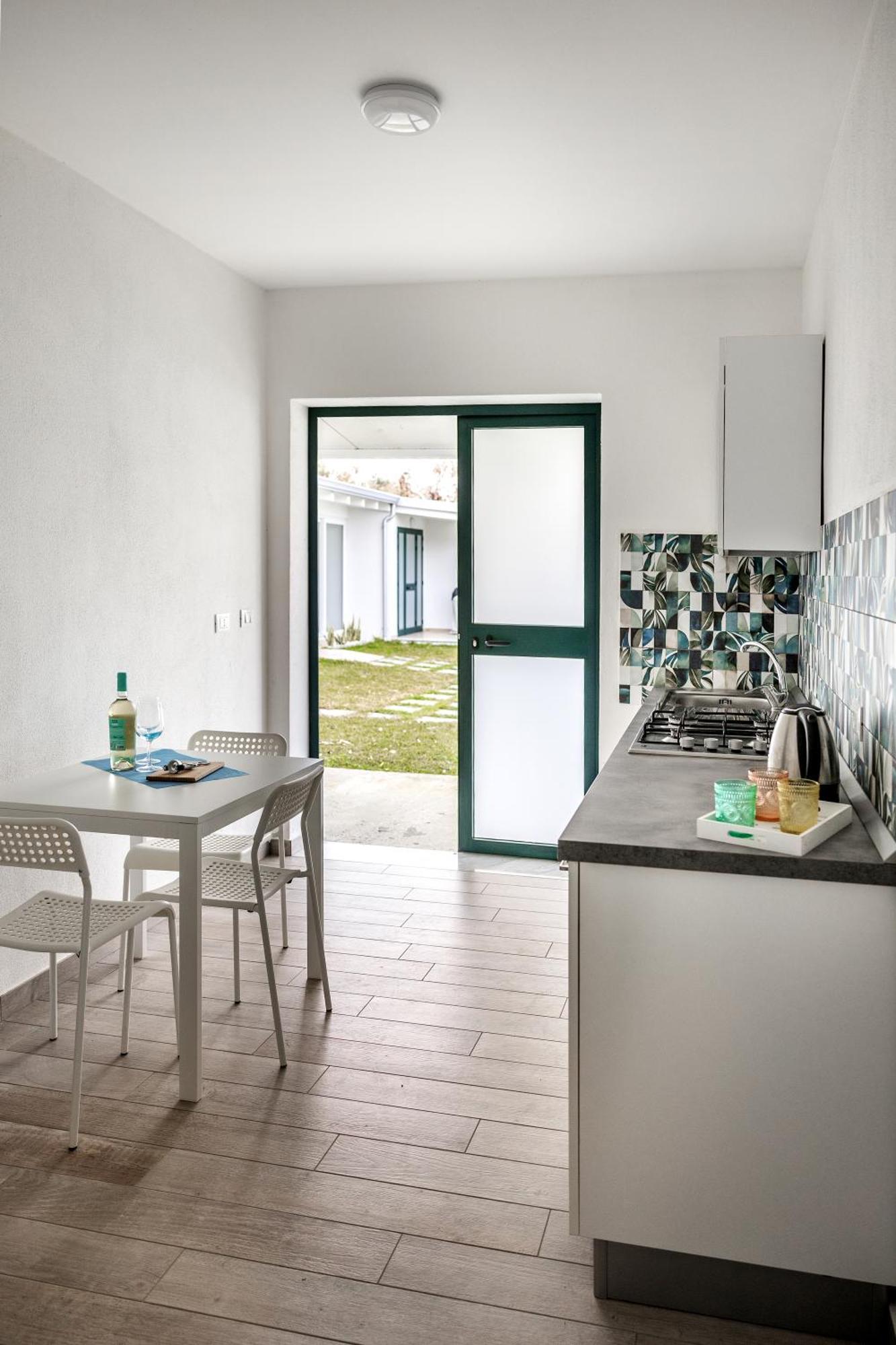 Villaggio Camping Poseidon - Bungalows & Rooms With Sea View In Nature Santa Caterina Dello Ionio Marina Exteriér fotografie